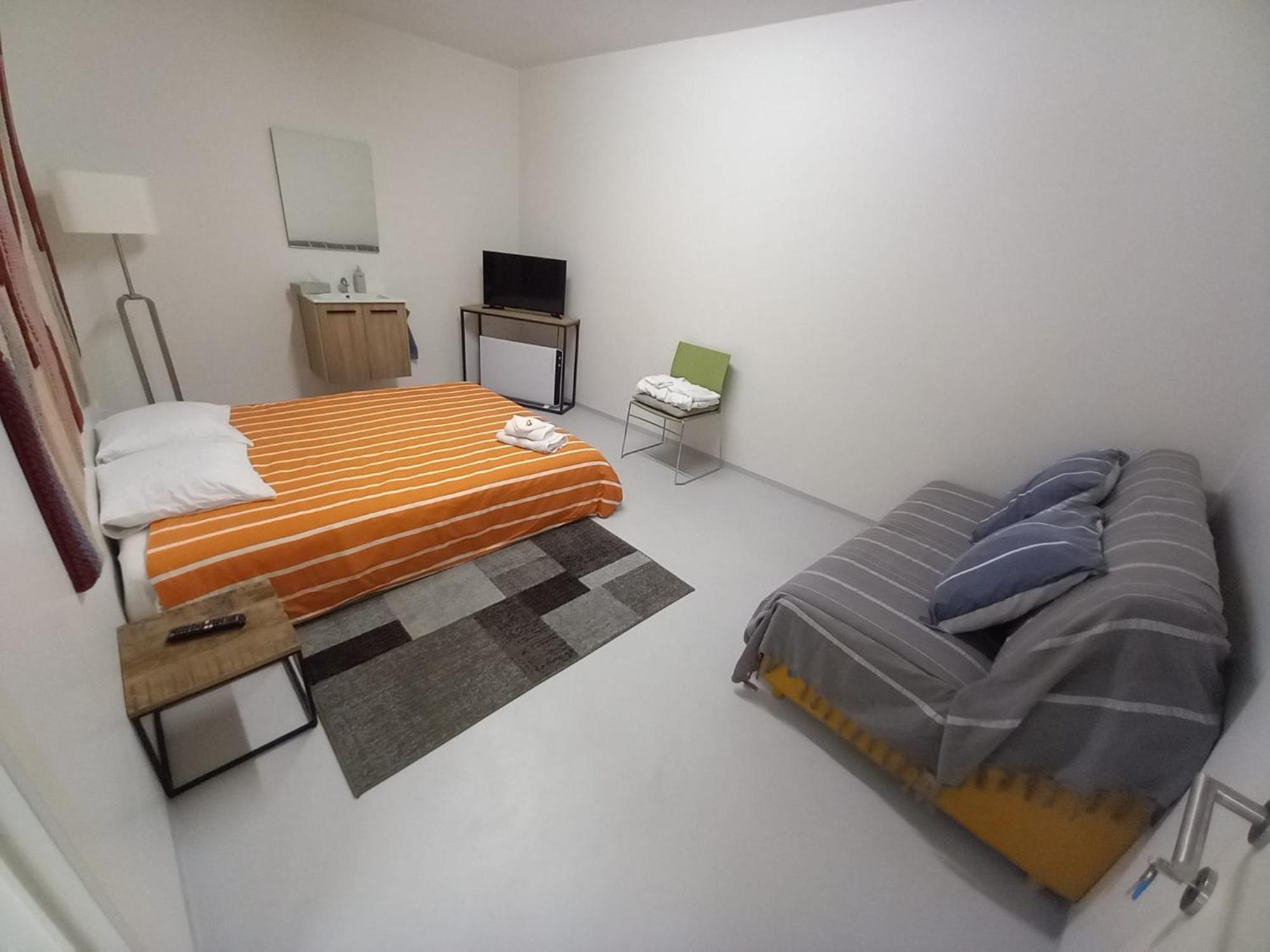 Chez Jean-Claude Chambre 4 Personnes Вавр Экстерьер фото